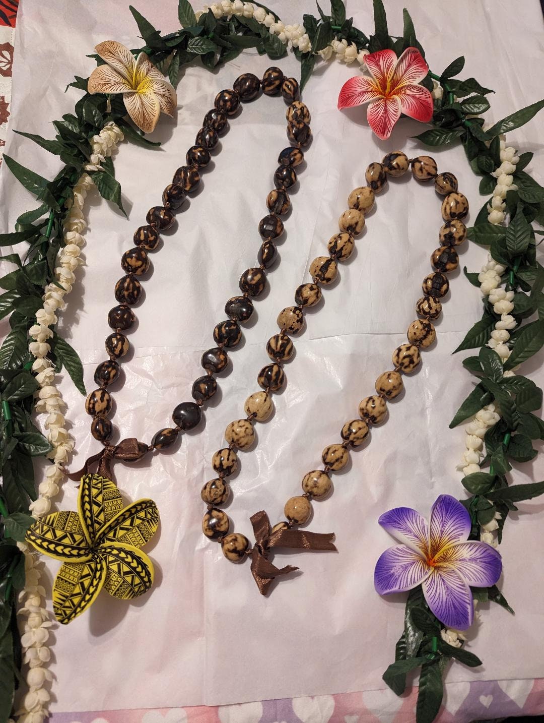 Kukui Nut Lei Set – Tiger & White | Complementary Hawaiian Couple Leis for Any Occasion by Hawaii Specialties